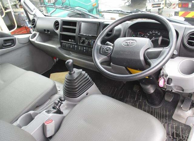 TOYOTA DYNA full