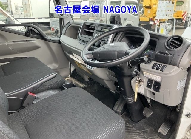 MITSUBISHI CANTER full
