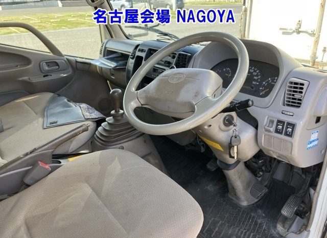 TOYOTA DYNA full