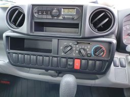 TOYOTA DYNA full