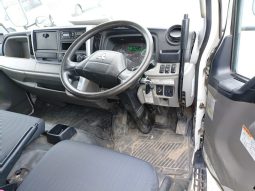 MITSUBISHI CANTER full