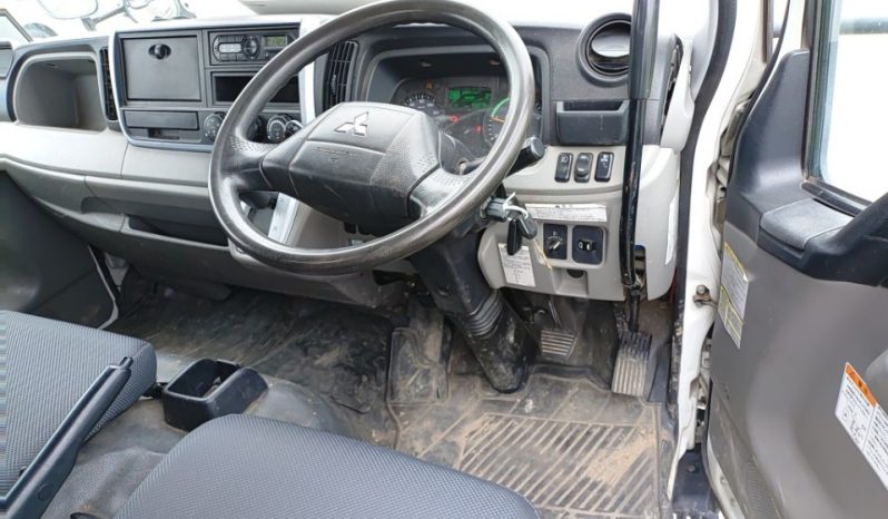 MITSUBISHI CANTER full