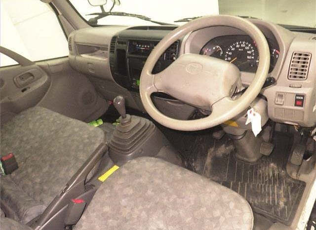 TOYOTA DYNA full