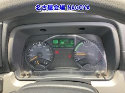 MITSUBISHI CANTER full