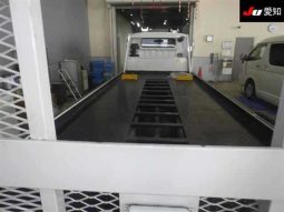 MITSUBISHI CANTER full