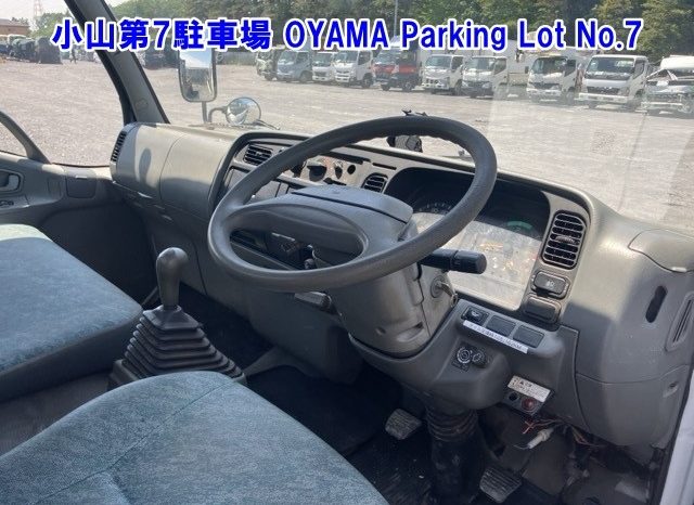 MITSUBISHI CANTER full