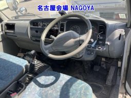 MITSUBISHI CANTER full