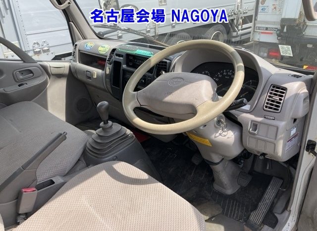 TOYOTA DYNA full