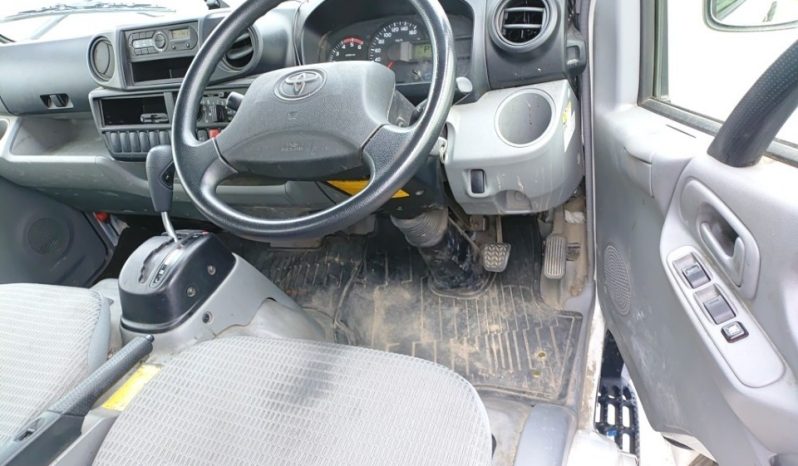 TOYOTA DYNA full