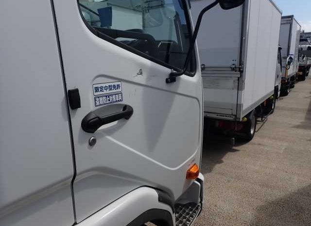MITSUBISHI FUSO FIGHTER full