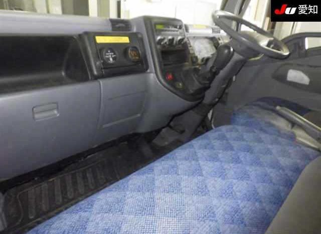 MITSUBISHI CANTER full