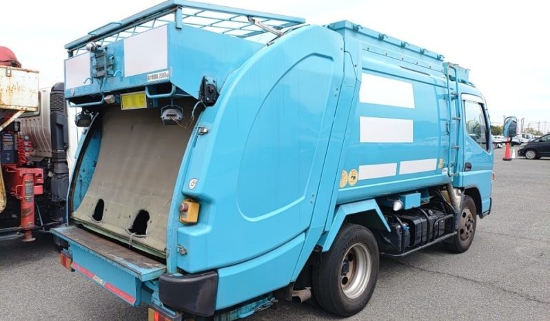 MITSUBISHI CANTER full