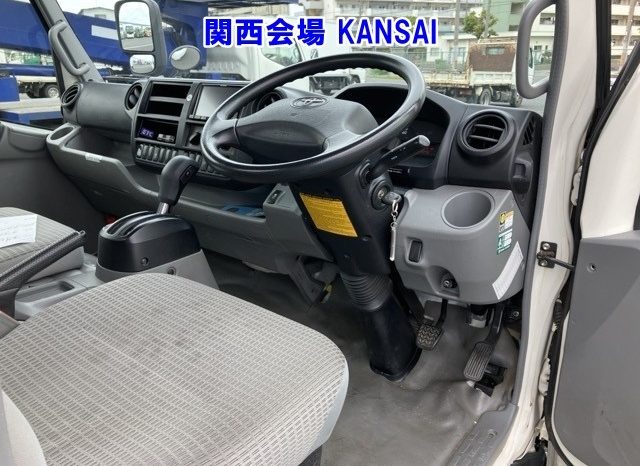 TOYOTA DYNA full