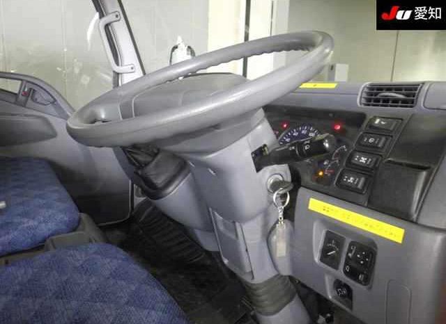 MITSUBISHI CANTER full