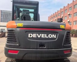 DEVELON DX60-D
