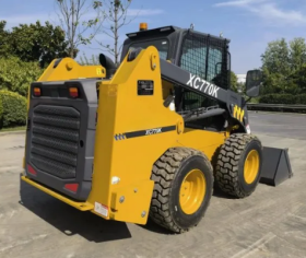 SKID STEER XC770K