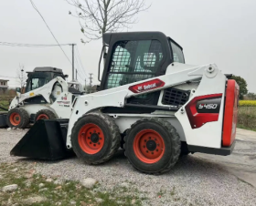BOBCAT S450 SKID STEER