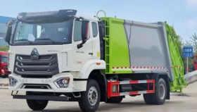 HOWO GARBAGE TRUCK