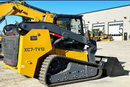 SKID STEER XCMG full