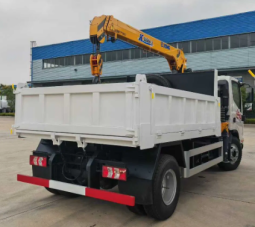 JAC CRANE TRUCK full