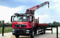 SINOTRUK HOWO CRANE TRUCK full