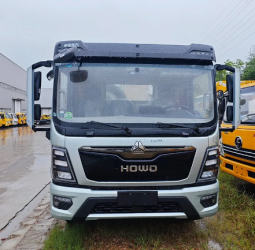 SINOTRUK HOWO  4X2 Tow Wrecker Rescue Truck full