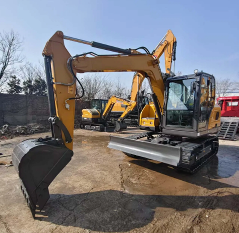 ORIEMAC CRAWLER EXCAVATOR full