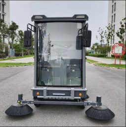 MRCH SWEEPER VEHICLE