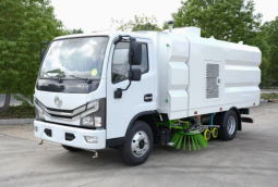 DONGFENG SWEEPER TRUCK