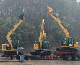CATERPILLAR EXCAVATOR