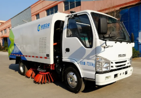 ISUZU SWEEPER TRUCK