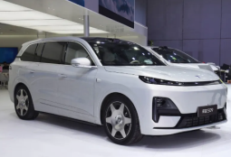 CHANGAN DEEPAL S07