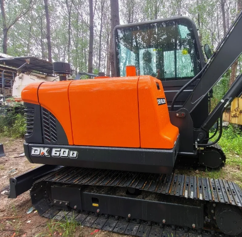 DEVELON DX60e EXCAVATOR full