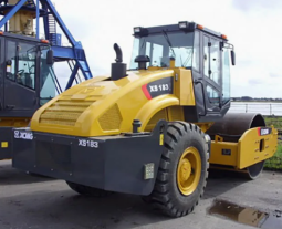 XCMG ROAD ROLLER full