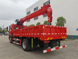 DONGFENG CRANE TRUCK full