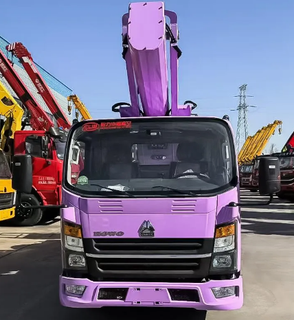 HOWO CRANE TRUCK full