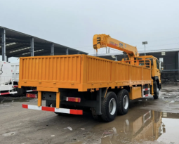 HOWO CRANE TRUCK full