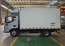 FOTON REFRIGERATED TRUCK full