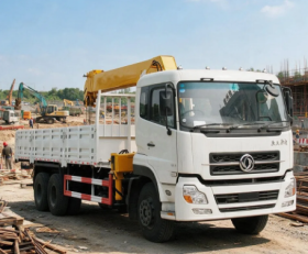 DONGFENG CRANE TRUCK