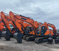 DEVELON DX220LCA CRAWLER EXCAVATOR full