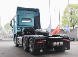BEIBEN TRACTOR TRUCK full
