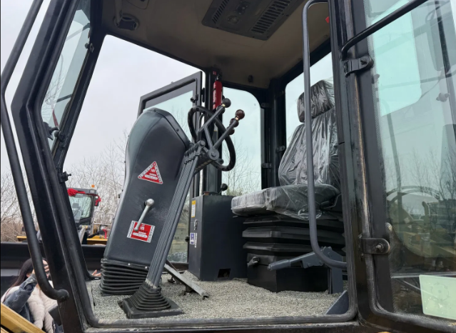 CATERPILLAR 140H full