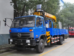 DONGFENG CRANE TRUCK