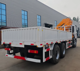 SHACMAN CRANE TRUCK full