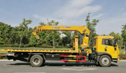 FAW CRANE TRUCK full