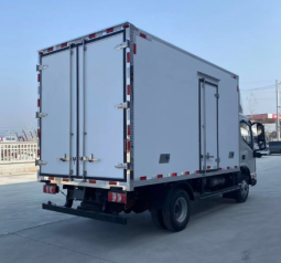 JAC REFRIGERATED TRUCK full