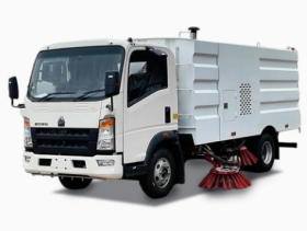 HOWO SWEEPER TRUCK