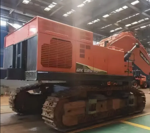 DEVELON Dx680HD EXCAVATOR full